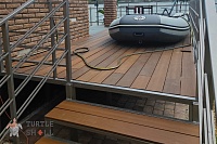 Террасная доска Co-Extrusion "Turtle Shell" Solid Dual Australian Palisander и Thai Teak на террасе (г. Москва)